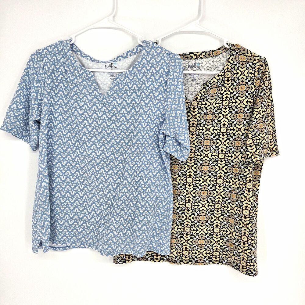 Croft & Barrow Women's Cotton Geometric V-Neck Knit Top Size M Lot of 2